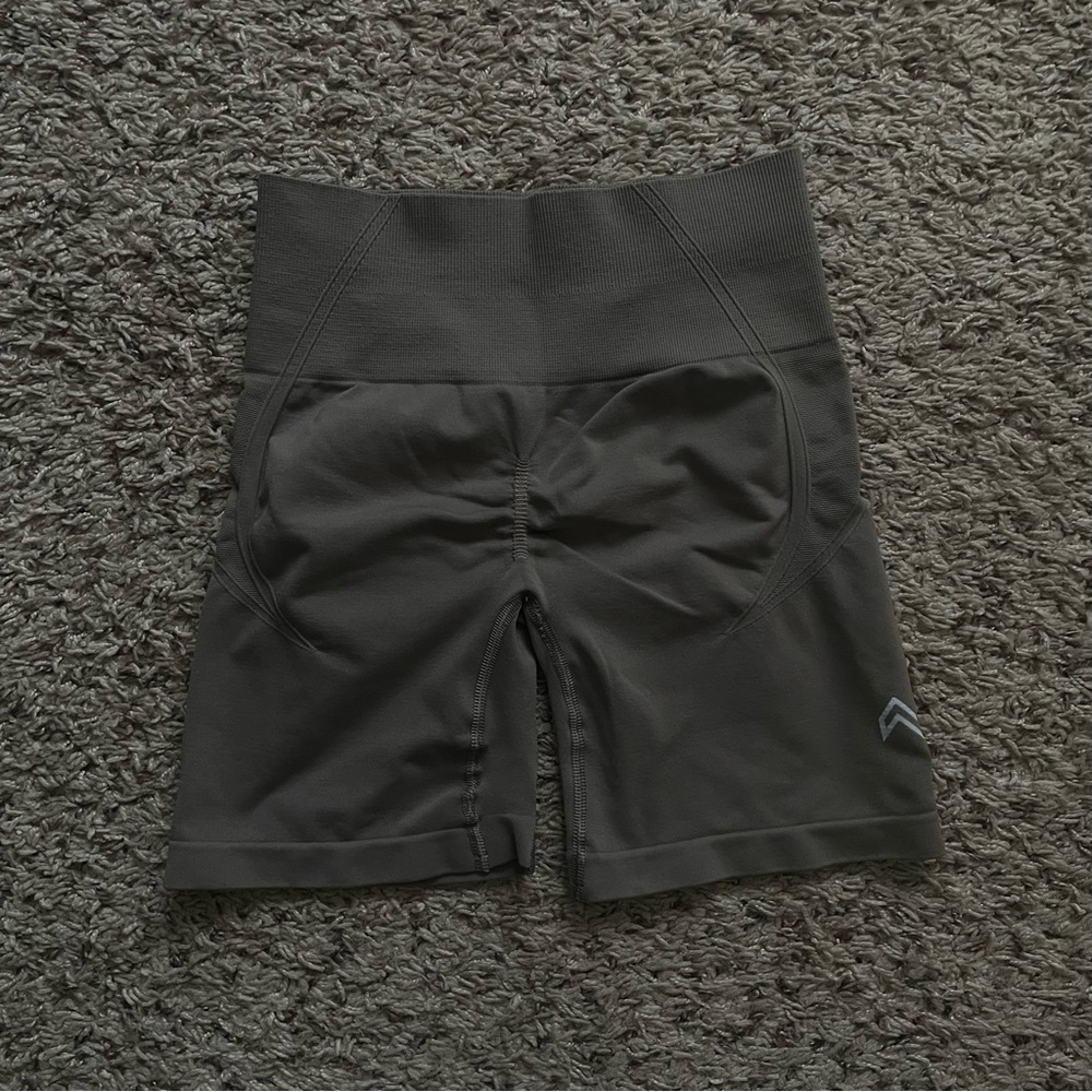 Oner Active Effortless High Waisted Shorts - Picture 2 of 2